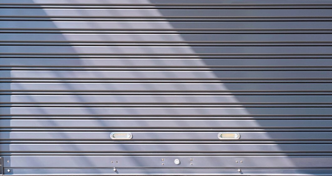 Unlocking the Potential of Industrial Roller Shutter Doors: 4 Key Considerations